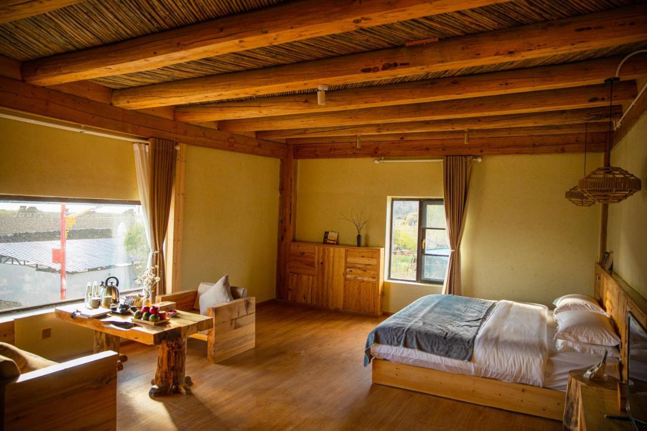 Aurora Hotel Sangzsila Kültér fotó